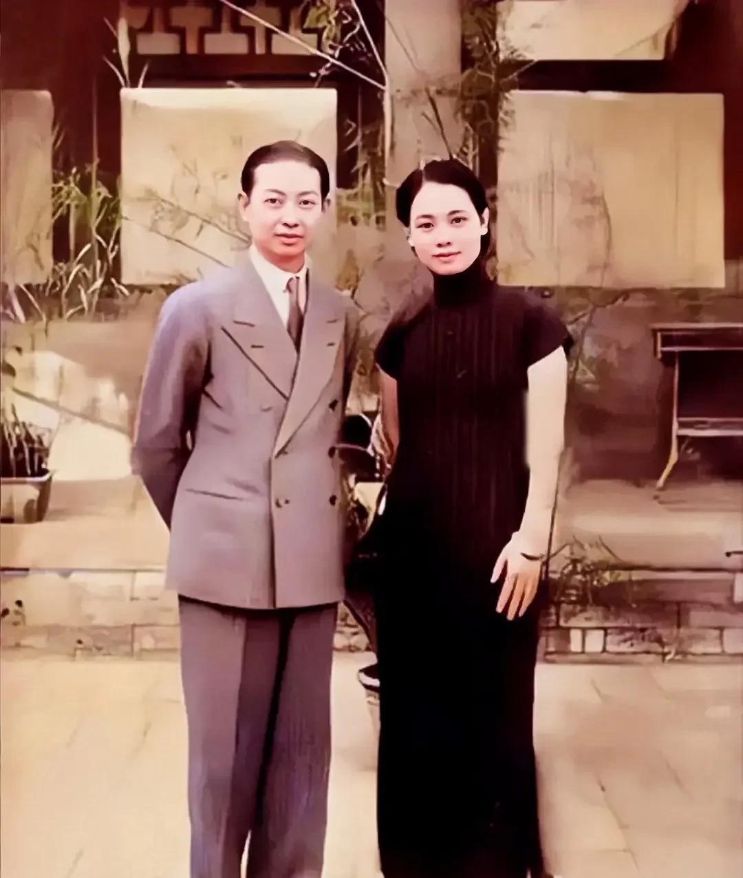 梅兰芳的二太太福芝芳有多美，这才是福芝芳的真实貌相，这是1936年福芝芳与美男子
