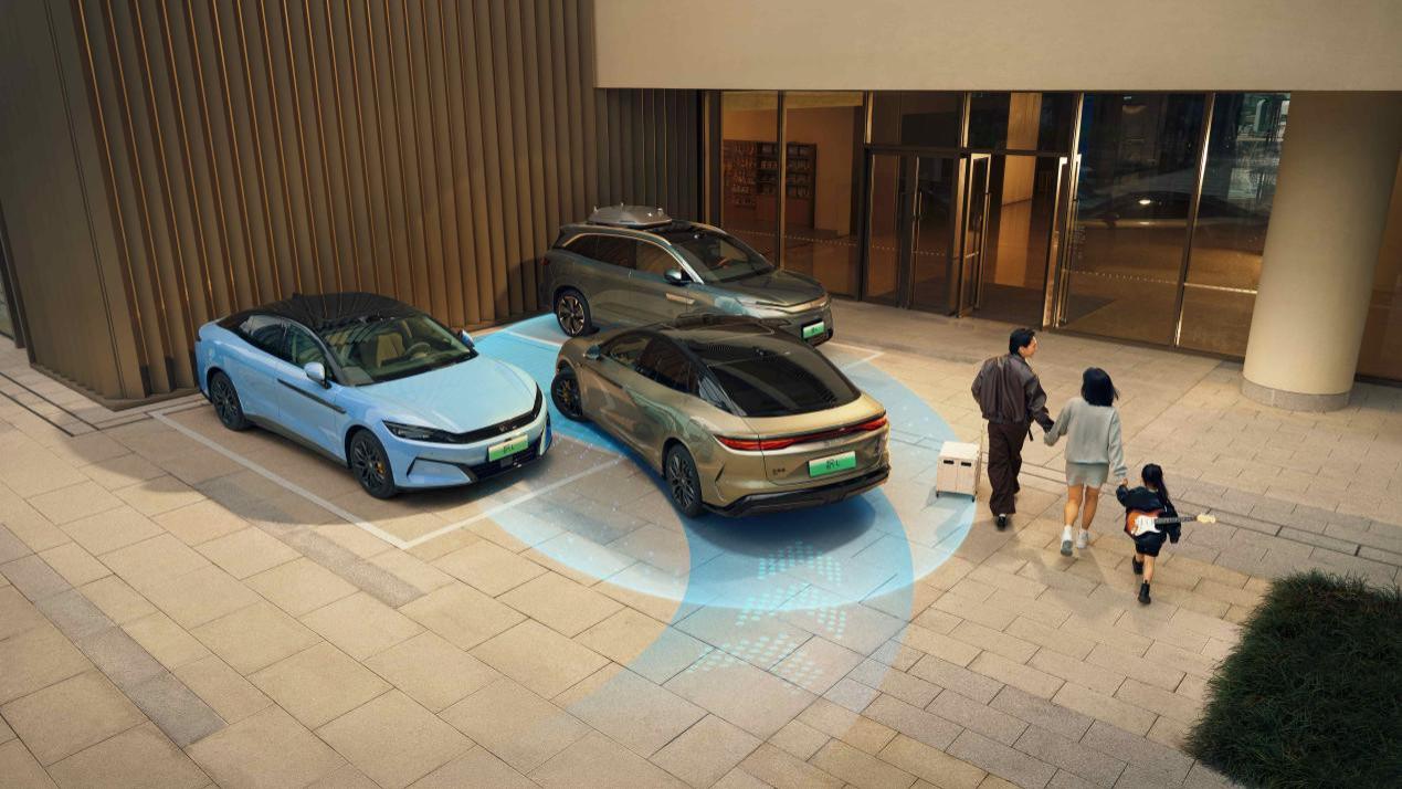 汉L颜值、智能、生态全面革新，补贴后19.48万元起