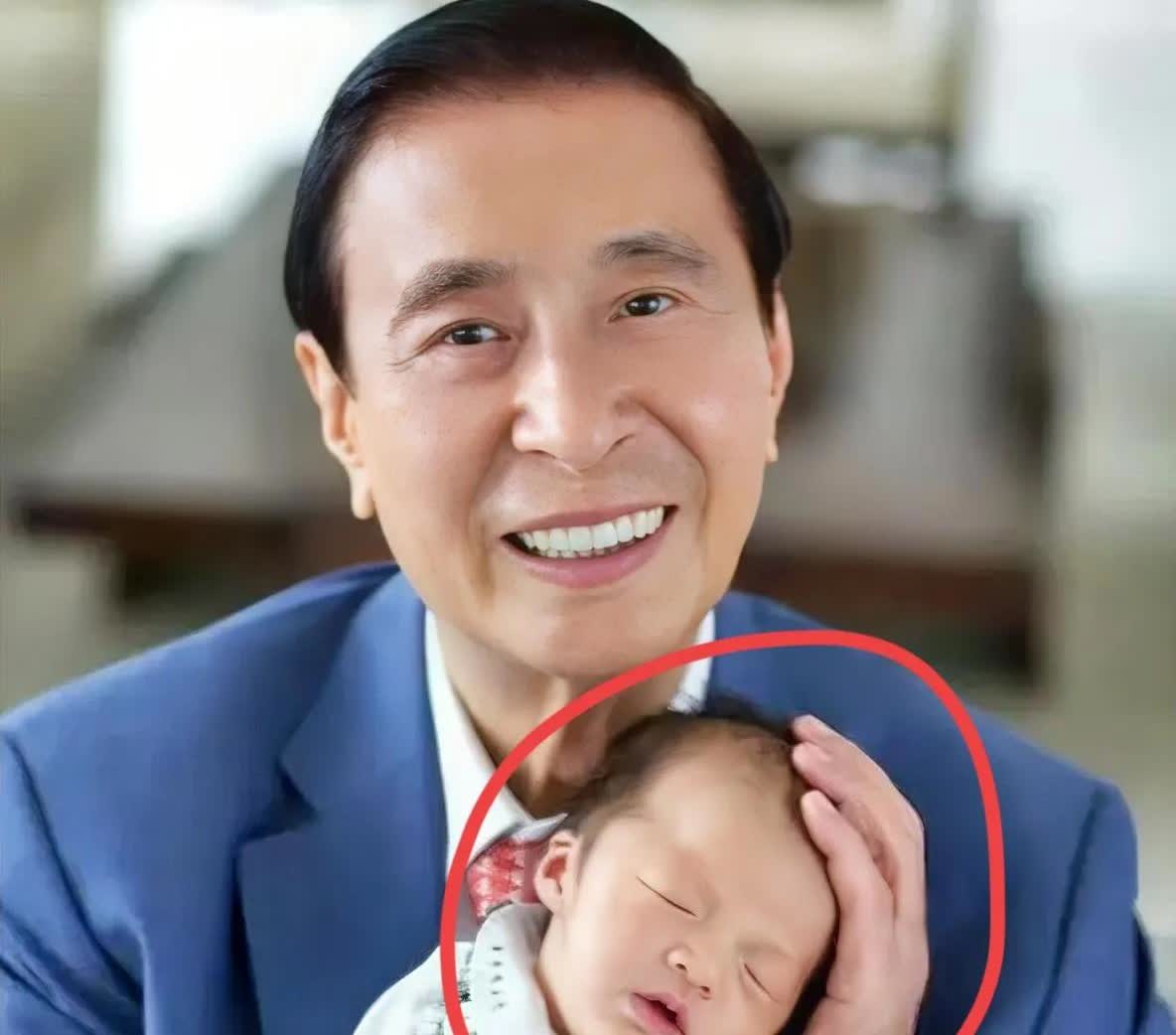 李兆基走了，最放心不下的人，不是大儿子李家杰，也不是小儿子李家诚，更不是儿媳妇徐
