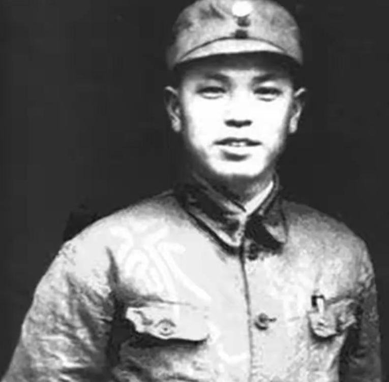 1943年抗战中，新四军科长找到刘奎：大部队撤离，你留下打游击。刘奎愣住：还有谁