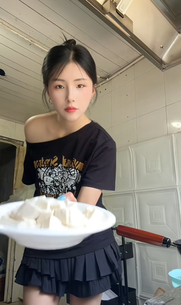 豆腐这样做 又简单又好吃。