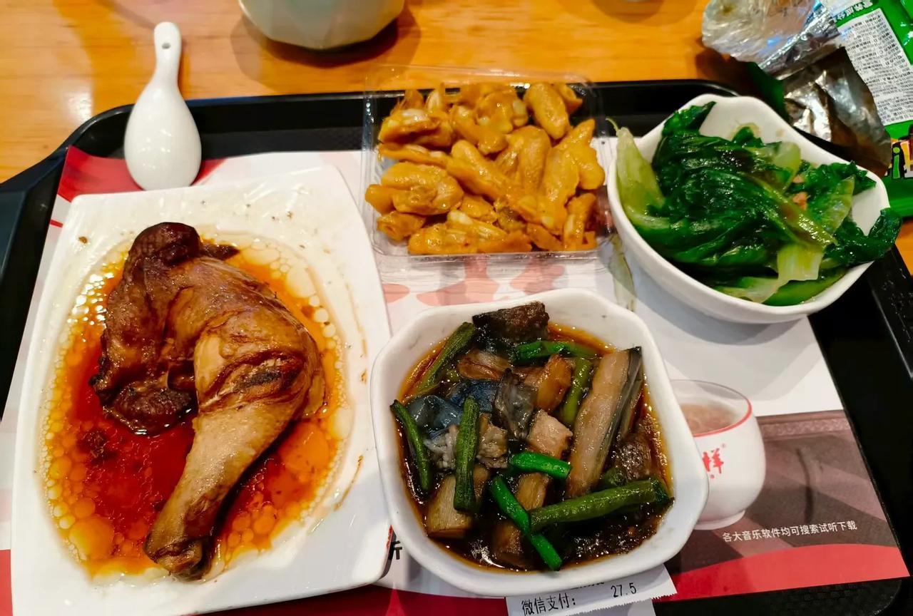 小姑子打电话给我，说她要带六个孩子来我租房这边玩，我表示热烈的欢迎。
今天下午小