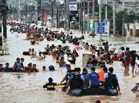 欧洲人真是可笑，菲律宾遭水灾，它们就给了一百二十多万美元
 
结果菲律宾直接吐槽