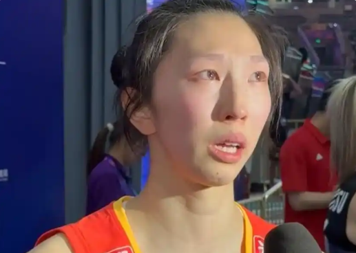 心疼！吴梦洁赛后痛哭自责，强调急于求成，尽快成长吧！


