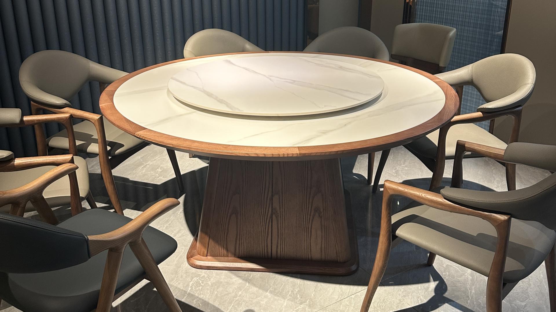 大型宴会选用电动餐桌的必要性