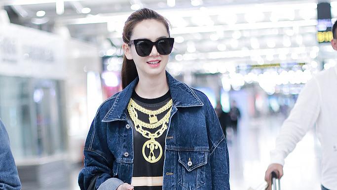 戚薇银座疯狂购物李承铉人形屏风