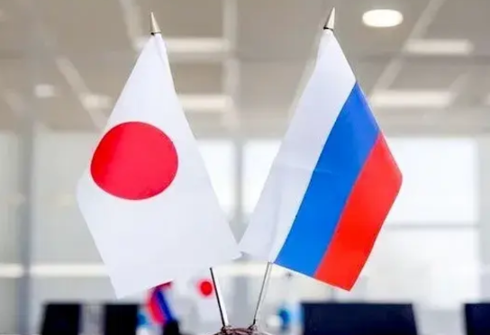 俄日关系进入冰冻期，俄罗斯公开制裁日本外相岩屋毅，驻乌克兰大使，还有涉及到对俄罗