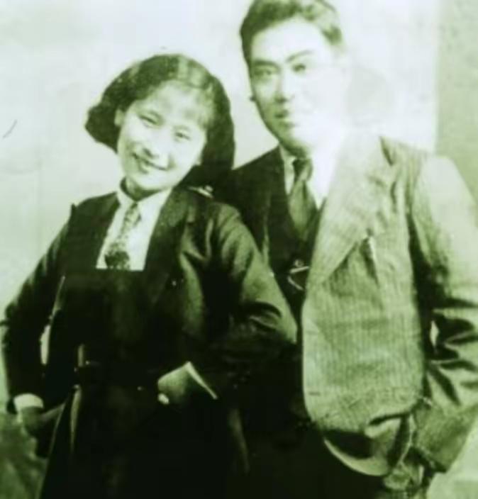 1941年，国军少将牺牲，头颅被日军砍走，已经怀孕7个月的妻子知道后，挺着大肚子