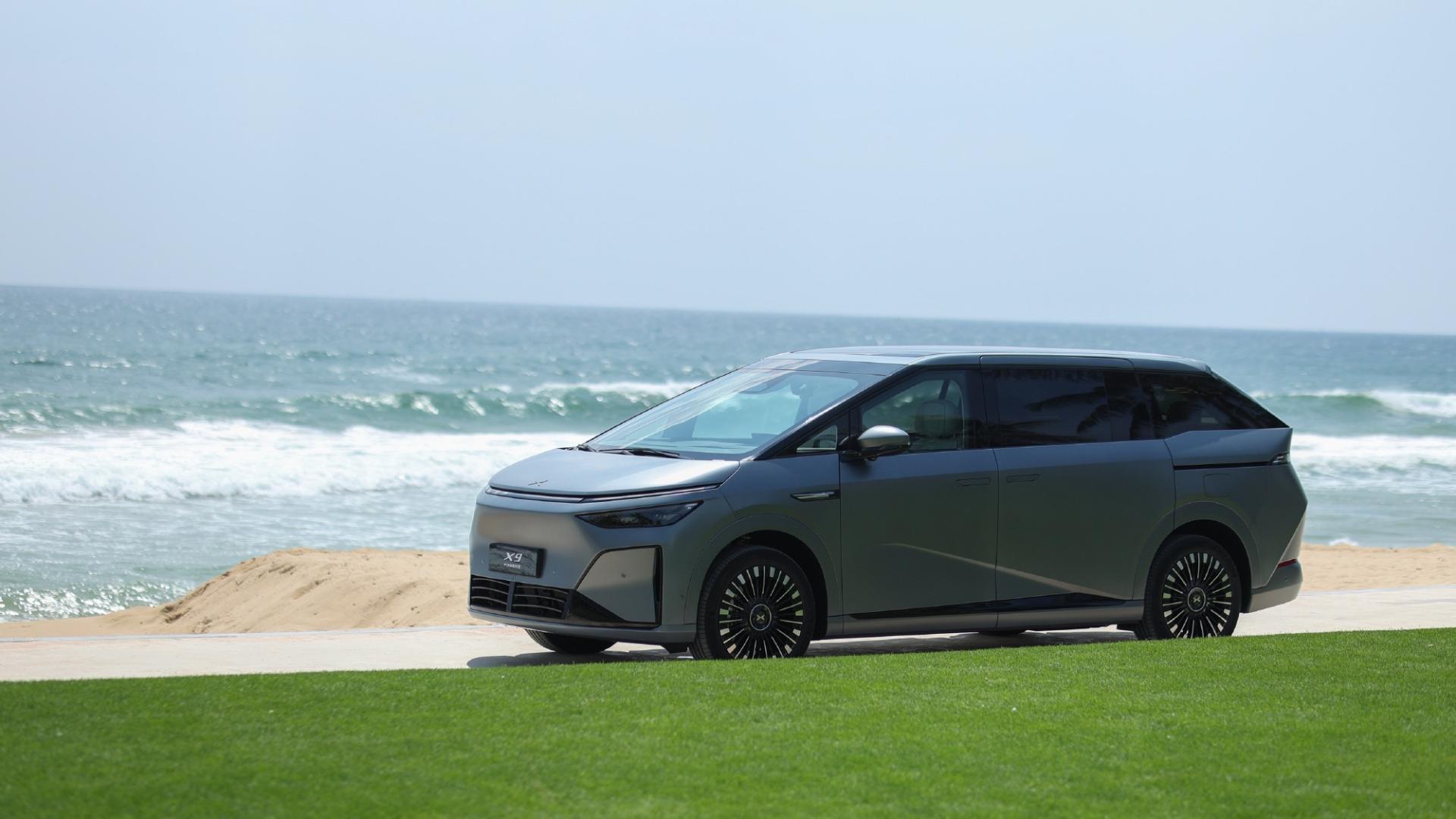 小鹏X9增程版内饰官图发布，综合续航1602公里，四季度上市