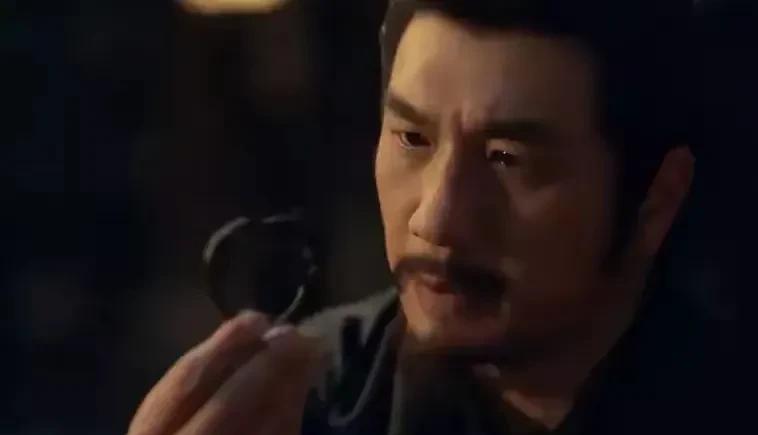 蒯铎必死的原因!
匹夫无罪，怀璧其罪。拿了本不该他拿的东西，蒯铎的死就是必然的，
