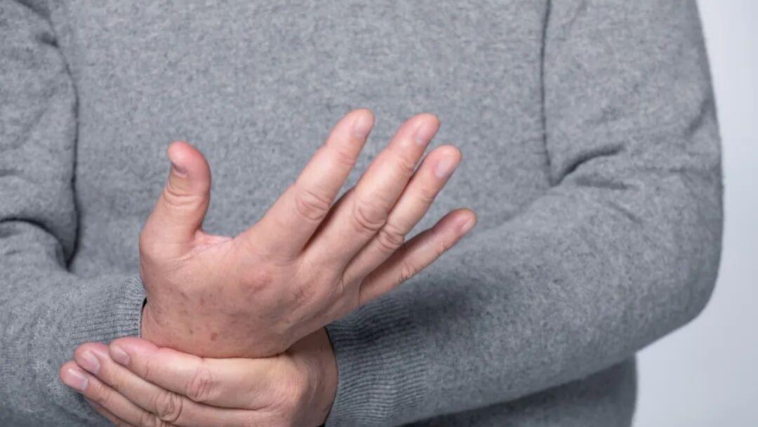 从手部细节读懂肝脏的健康信号