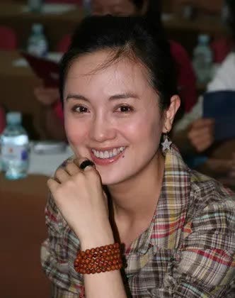 朱媛媛遗嘱曝光捐赠3800万？纯属谣言
   
近日网络流传“演员朱媛媛遗嘱