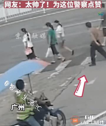 “严惩，必须严惩！”醉酒男子当街殴打过路女子，附近执勤的特警发现后，一个箭步冲上