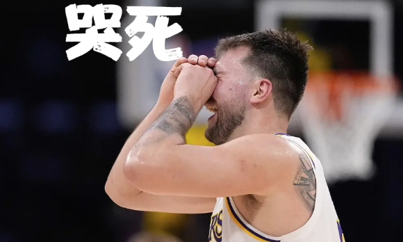 天王山大战变裁判秀？G4漏判实锤引球迷暴怒：还我们纯粹篮球！
 
NBA官方今日
