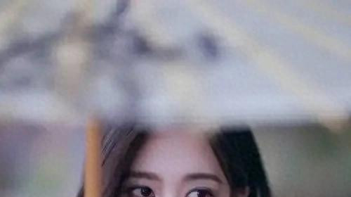 李一桐替身逆袭顶流真相：3年狂拍9剧不睡，赵丽颖一句话点破玄机