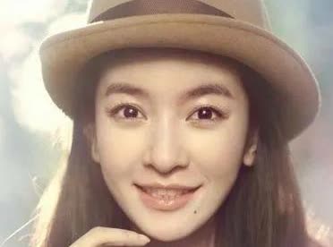 李晟其实挺可怜的。
李晟在节目中透露，在出演《新还珠格格》小燕子一角之前，曾跑
