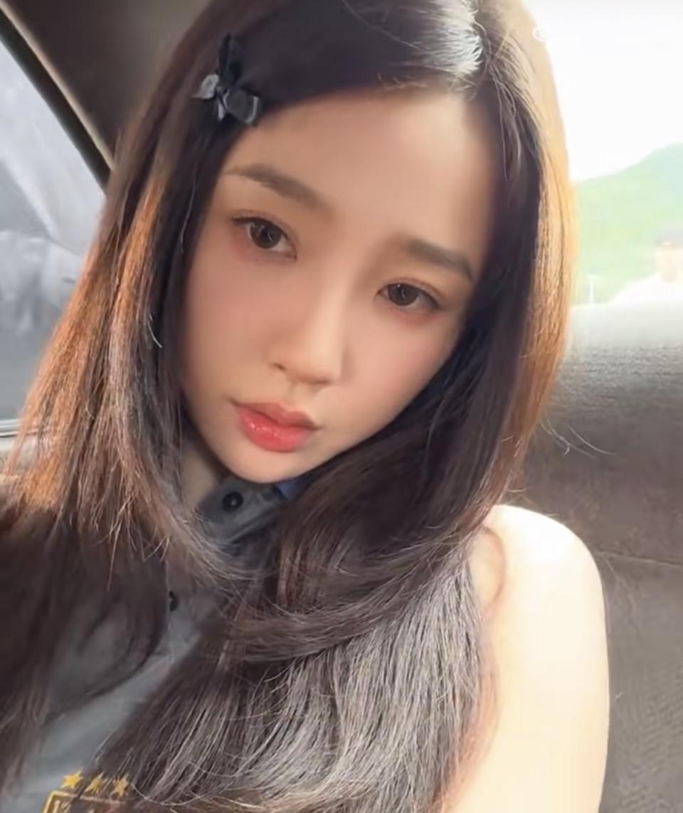 虞书欣与天梭的合作成了近期焦点。她直接空降为品牌代言人，这可是高规格待遇——要知