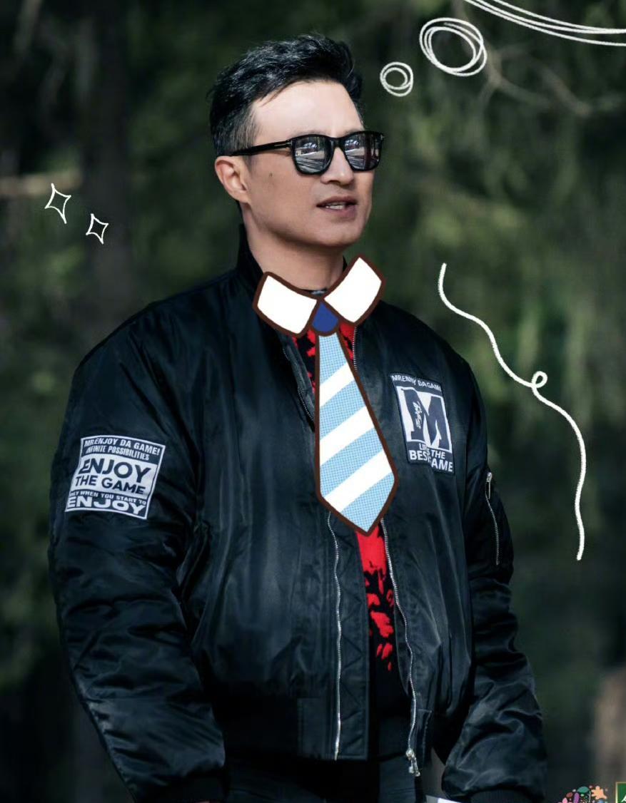 现在全网最尴尬的就是章子怡了吧
不是汪峰又有女朋友了
也不是新电影票房扑了，而是