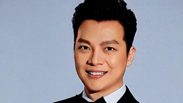 任鲁豫：光环背后的遗憾与成长