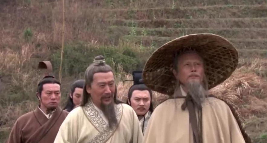 姜子牙年过七十，好不容易在朋友的帮助下娶了个媳妇儿。成亲之前，朋友还拍了拍他的胸