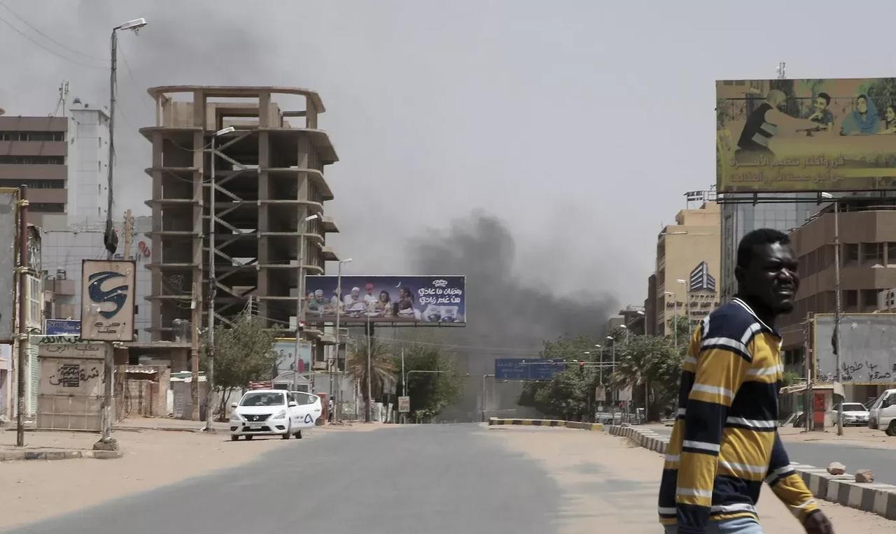 【重点关注：苏丹当局敦促邻国不要承认叛军创建的政府】
当地时间2025年7月27