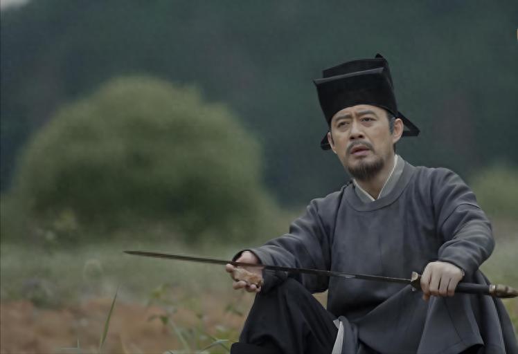 公元1101年，缠绵病榻的苏轼突然起身，招呼老友钱世雄来到床边，在钱世雄耳边一阵