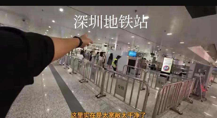南宁，佛山，北京这几个城市的车站机场都成了反面典型了
中国城市的基建水平全球闻名