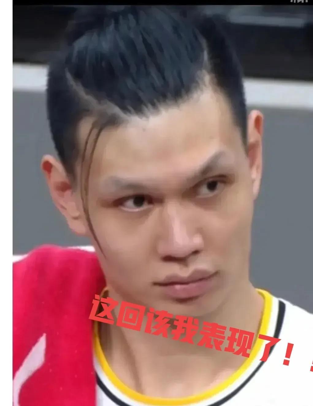 许钟豪的机会来了！
虽然广厦队夺得了今年CBA的总冠军，但是作为球队的替补球员许