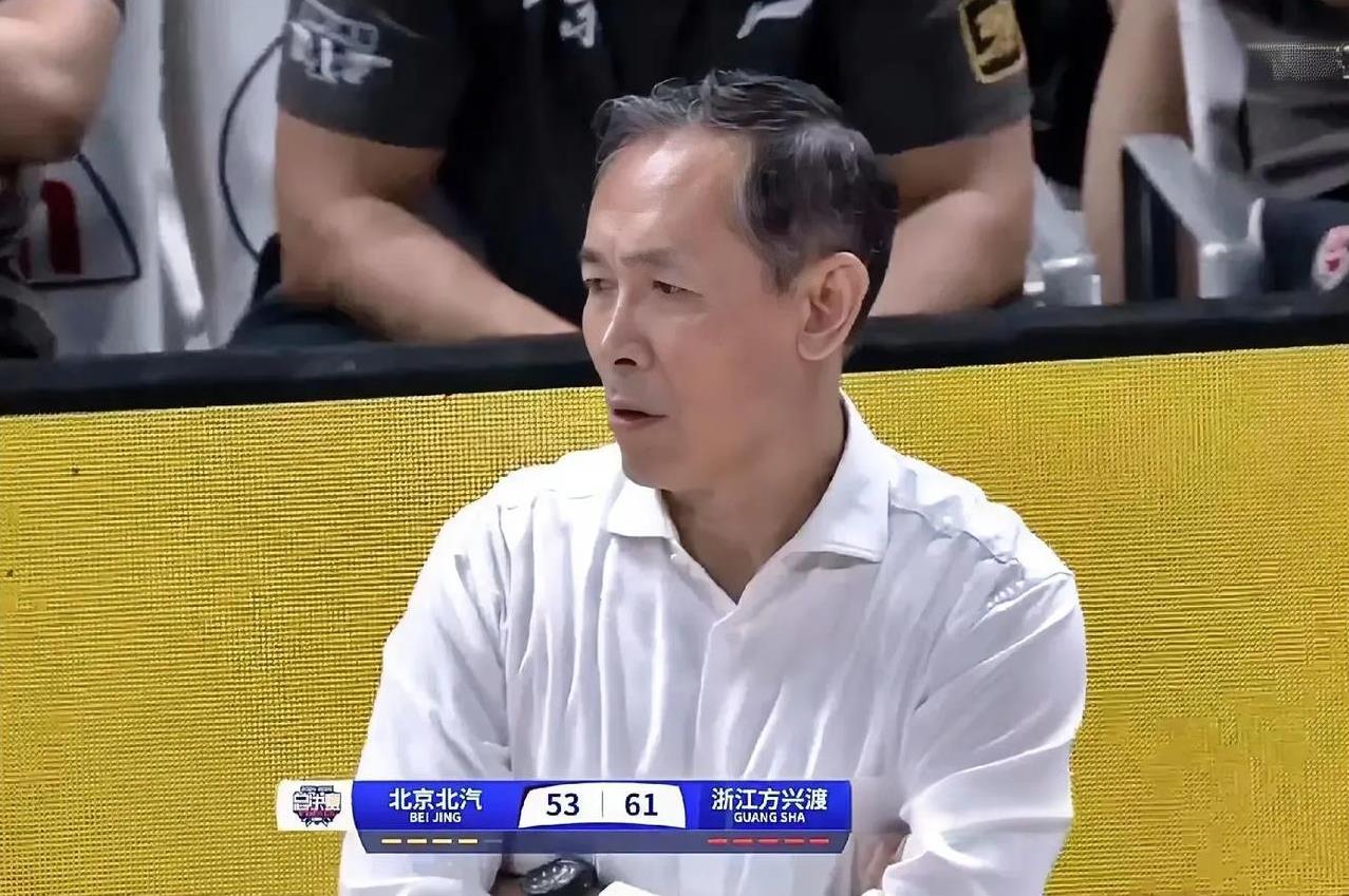 成也晓川，败也晓川，许利民这次换人葬送好局！
总决赛G6，广厦和首钢贡献了一场高