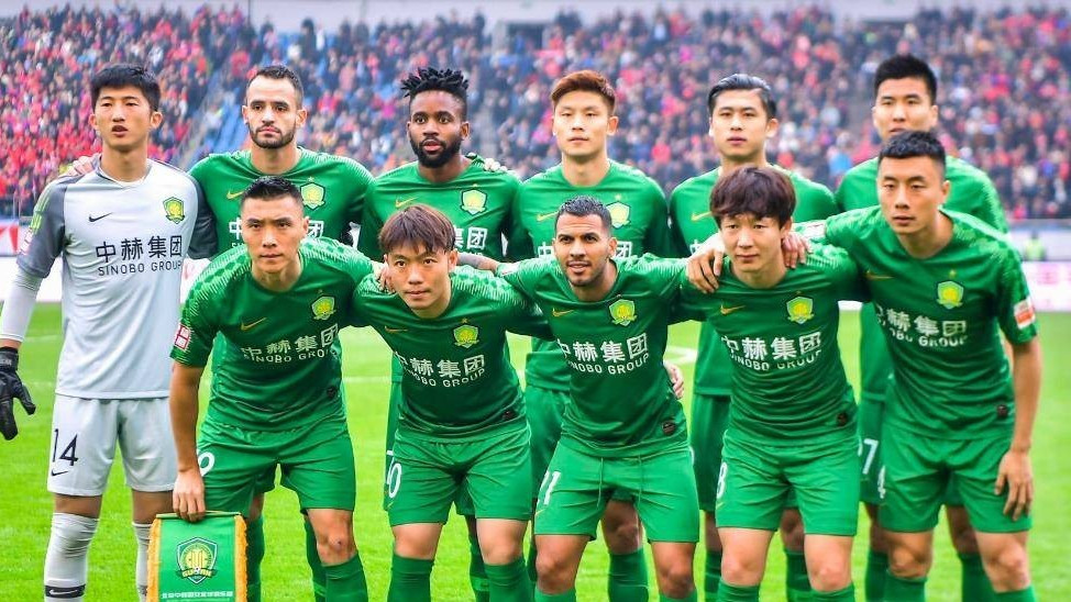 张玉宁本轮首发出战足协杯，仅仅出战21分钟就伤退，引发热议