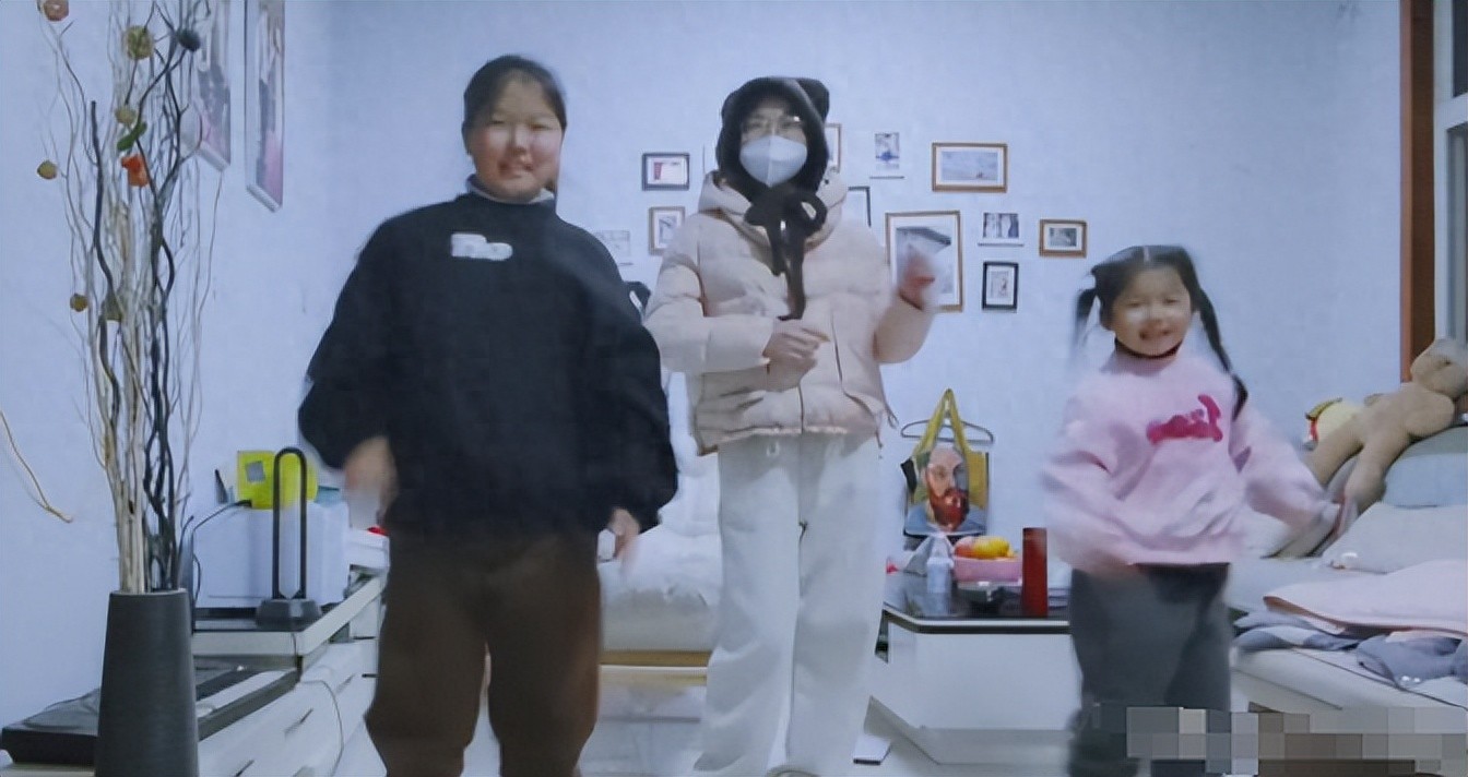 38岁江苏美女教师梁娇去世，丈夫去世不到百天，女儿才7岁。
 
很遗憾以这样的方