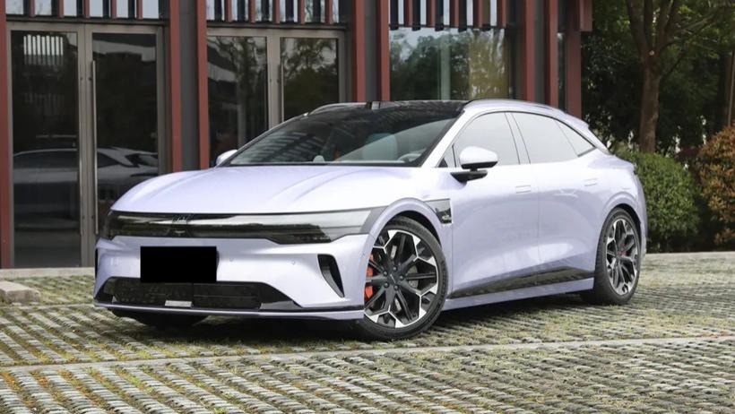 吉利又造了台纯电“小帕美”！起步就有422Ps+空悬，仅19.99万起