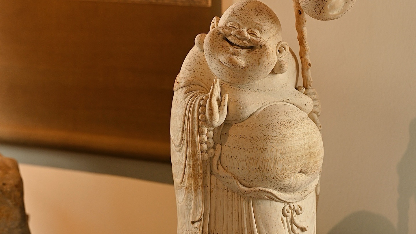 竹韵禅心，笑纳乾坤，竹雕布袋弥勒佛