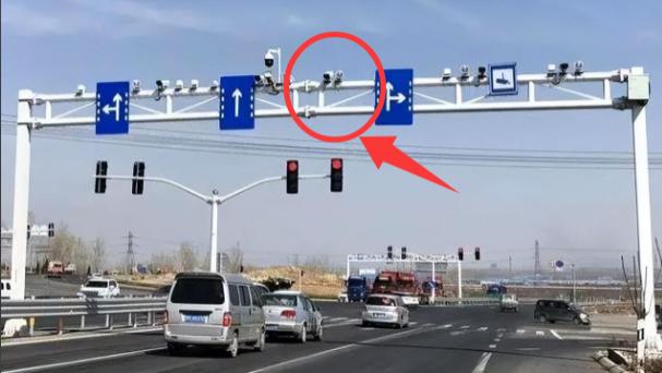 电子眼闪1/2/3次暗藏玄机！老司机含泪总结：第3种直接扣6分罚200！