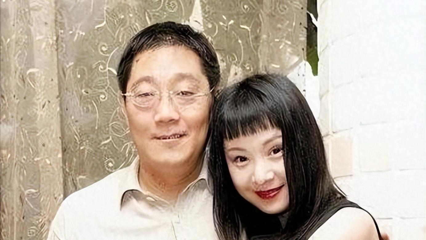 苏越：捧红了韩红那英，却在63岁病死狱中，妻子一生未再嫁