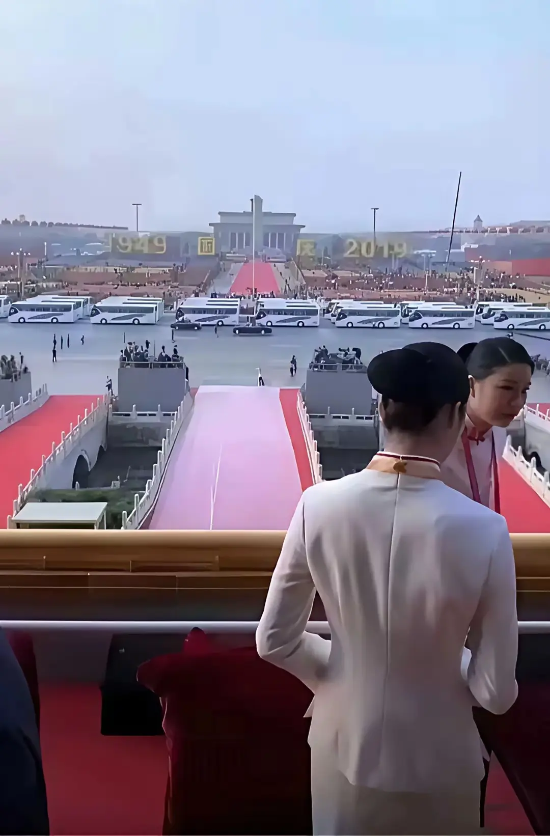 这两个小宫女姐姐不错！