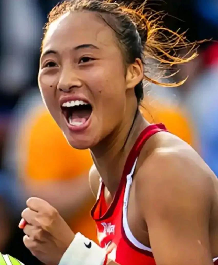 #你喜欢郑钦文吗？#
非常喜欢！中国首个奥运网球女子单打冠军。中国首位进入世界排