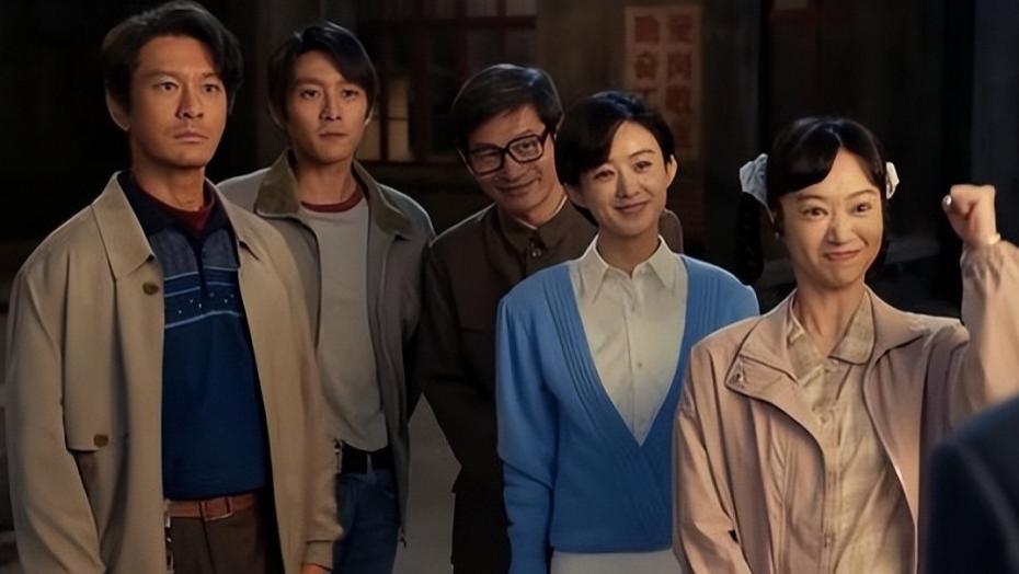 熬夜看到10集的《小城大事》电视剧，内心十分激动，分享一下个人的观后感