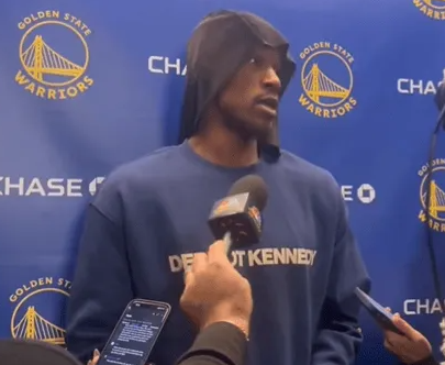 NBA常规赛，爵士对阵勇士的全场比赛已结束，勇士123-114战胜爵士。
赛后，