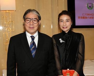 哇塞！郭晶晶背后68岁“宝藏老妈”，竟在豪门“隐身”多年！
家人们，咱就是说，娱