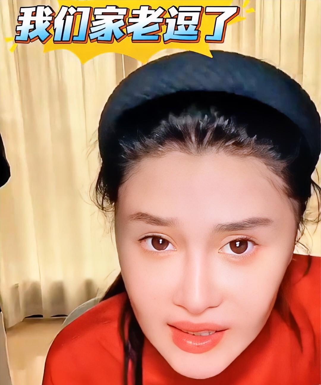 赵本山女儿球球，回应不当明星的原因。
我觉得她没说实话。
表面上：自己不是那块料