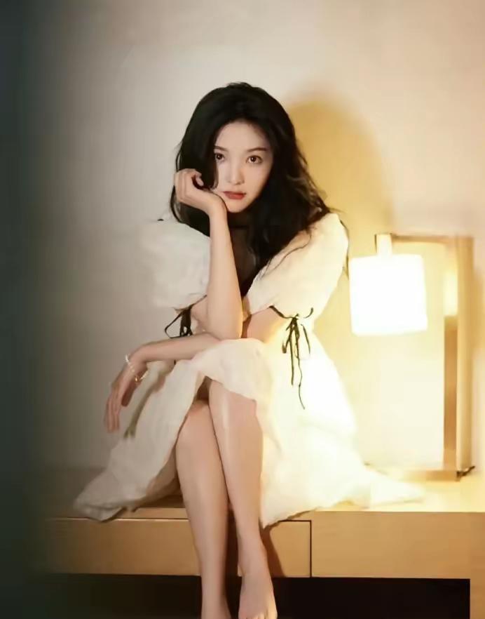 章若楠，167cm，美丽的青春美少女
