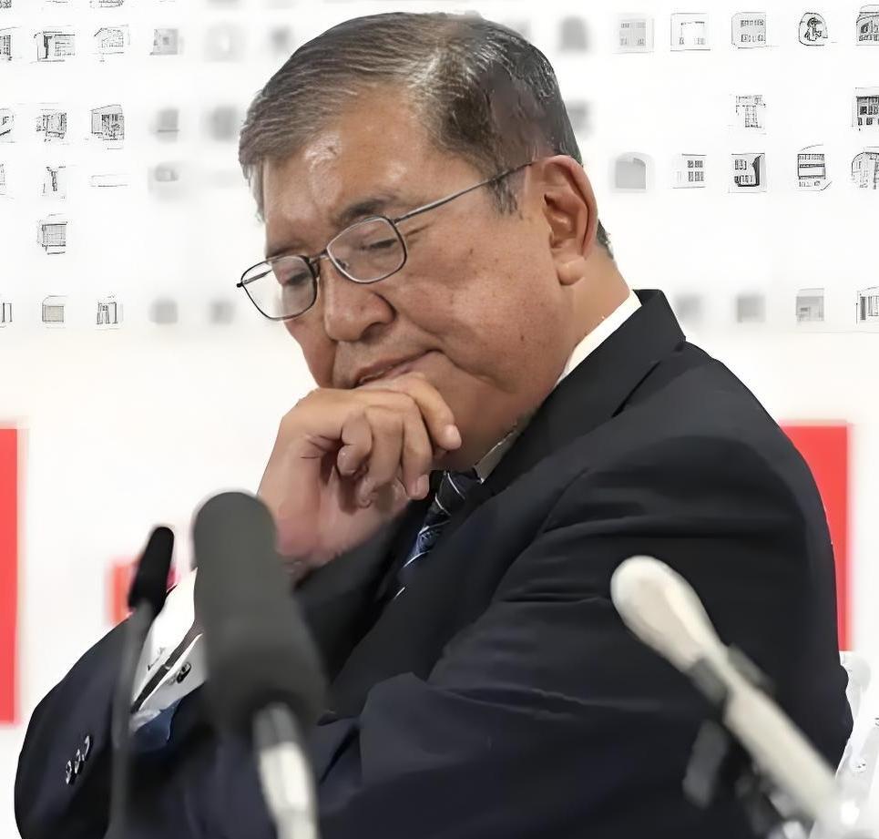 这两天最尴尬的不是以色列而是日本！
欧洲集体承认巴勒斯坦国后，留日本一个人在风中
