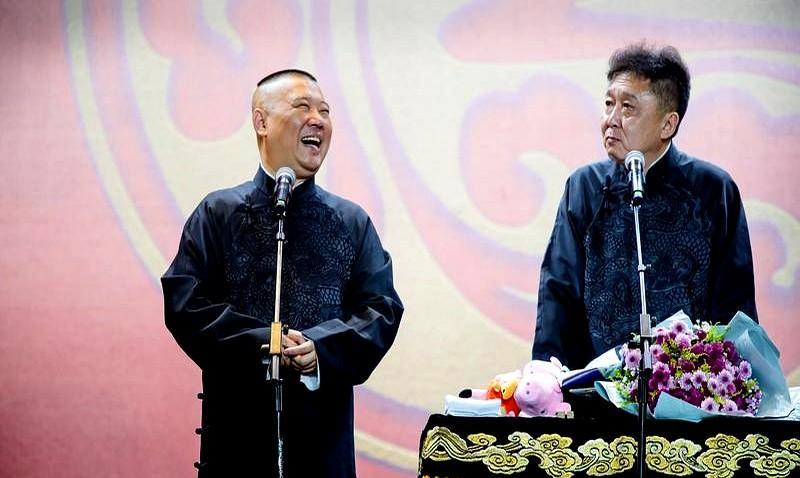 2005年大火至今，他已火了15年还长盛不衰。
他相声说得好，早期网上段子新颖，