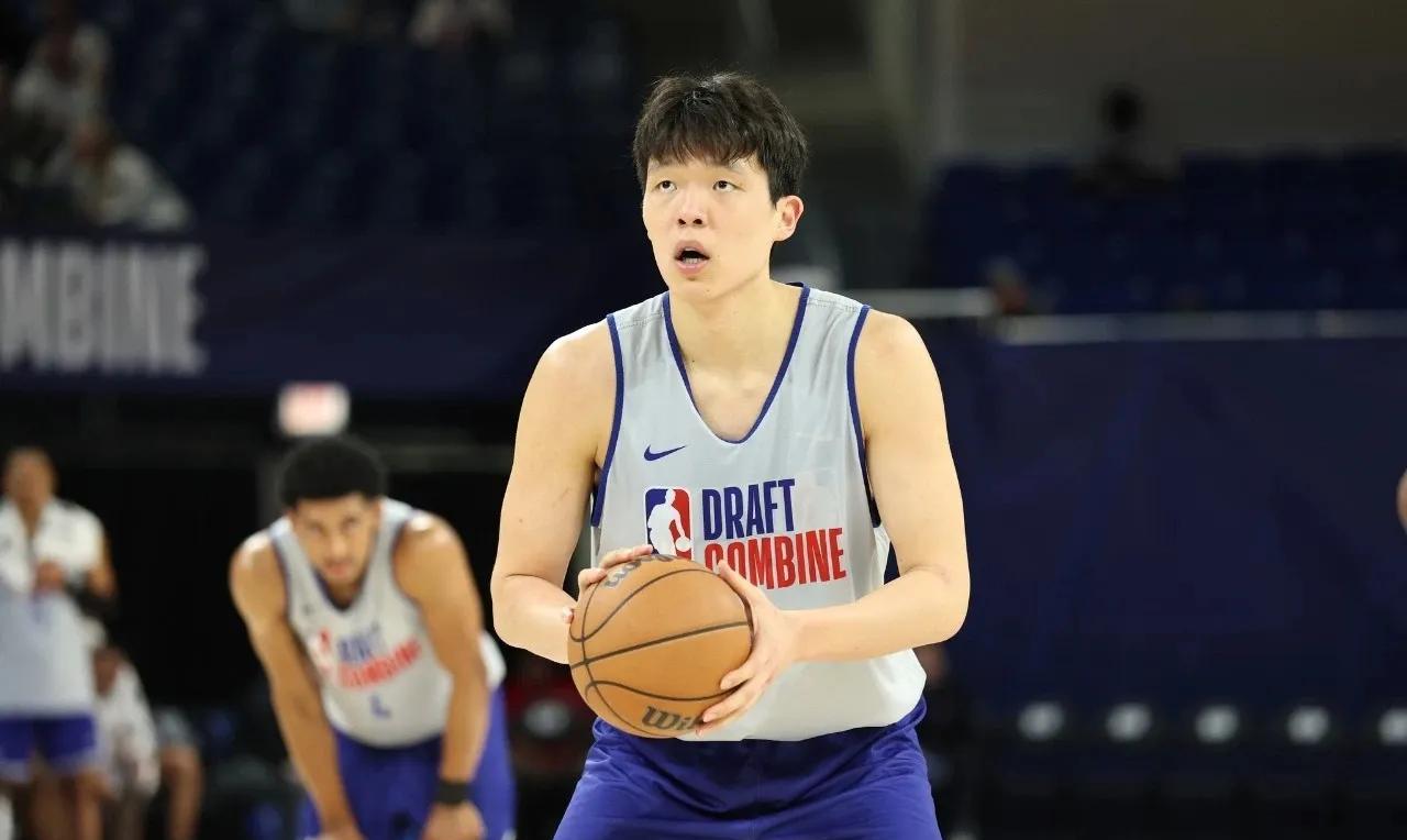 姚明之后，还有中国球员能够打出明星级别的表现吗？时隔多年再次有人进军NBA，对中