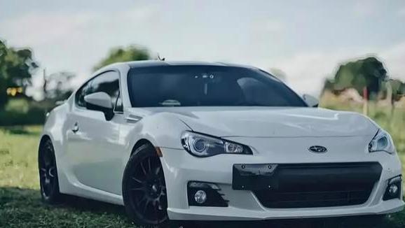 2025年：购置税暴跌背后，汽车行业面临的严峻挑战