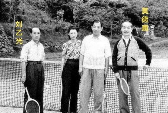 张学良晚年多次回忆一个人，这个人就是刘乙光，张学良表示，他恨刘乙光，但又感谢刘乙