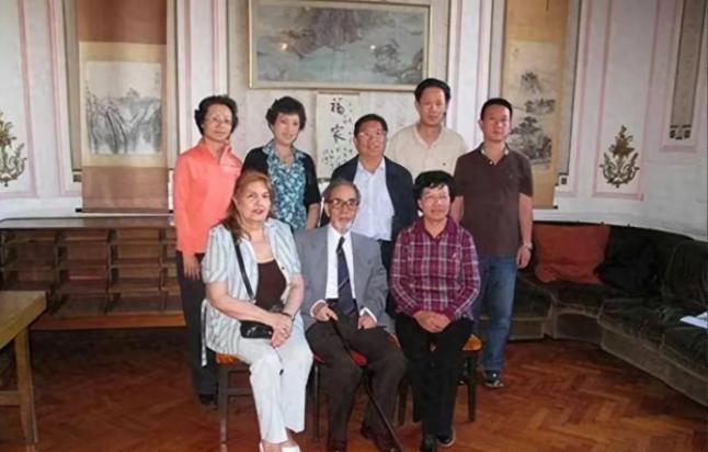 1986年，战士程立人，失踪30多年后，回到贵州老家，人们惊奇地发现，他现在竟然