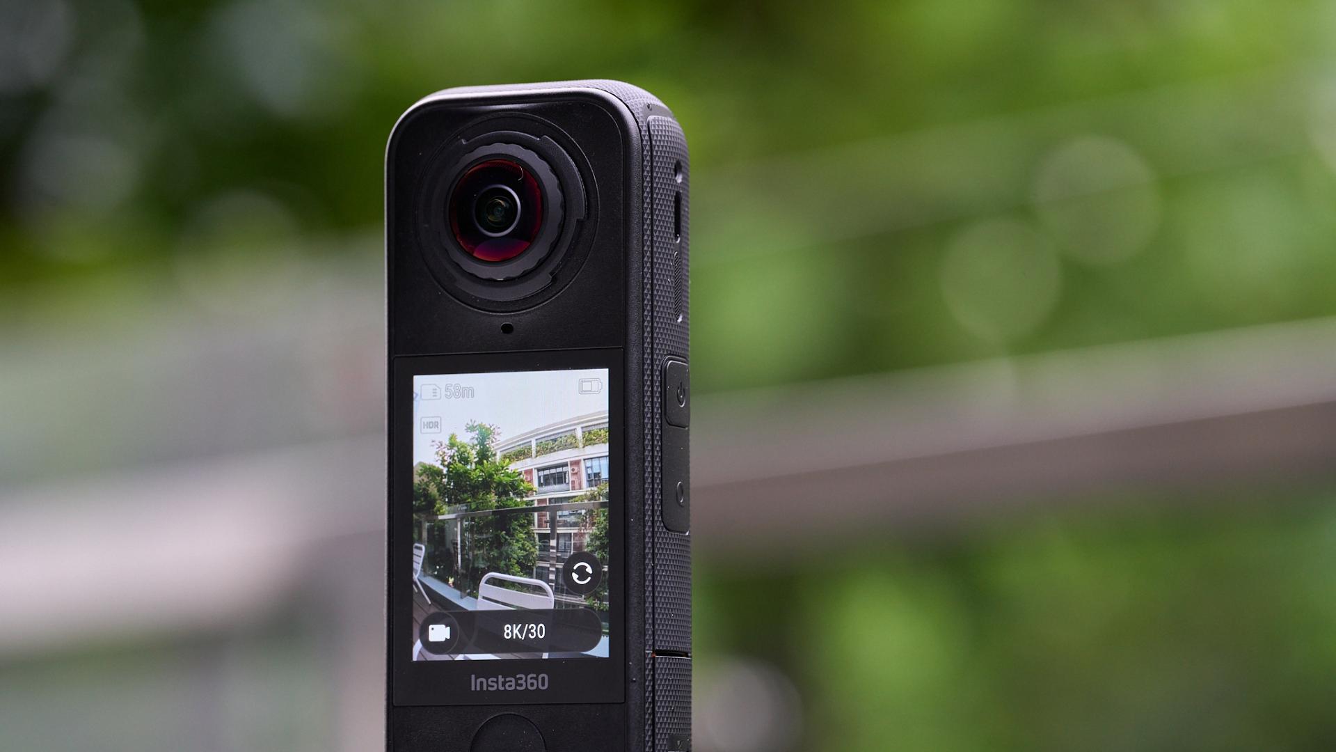 影石Insta360 X4 Air首发评测：2399元起，掀全景相机大众化元年？