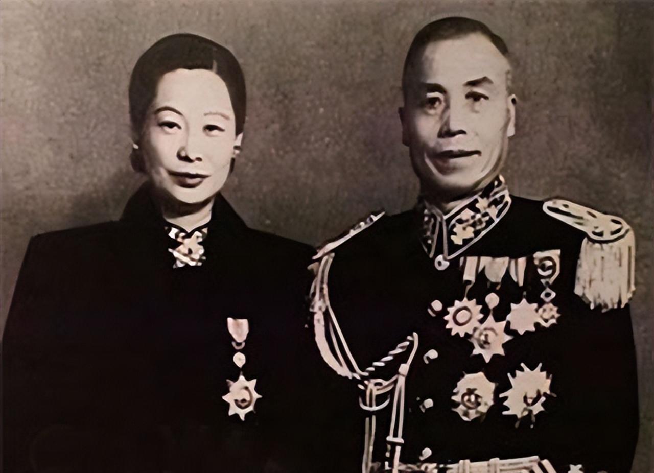 [微风]1941年，李宗仁回乡操办母亲的丧事，老人家临终前难得风光一次，没想到，